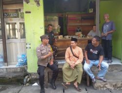 Bhabinkamtibmas Sambangi Tokoh Agama Galur, Polri Ajak Warga Bersinergi Jaga Kamtibmas