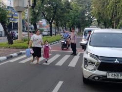 Polisi Hadir di Tengah Masyarakat: Ploting Pagi Kawal Pelajar & Karyawan