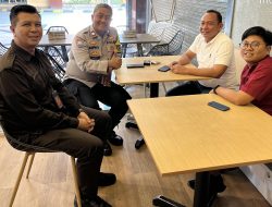 Diskusi Terbuka Bhabinkamtibmas Dan Kasatpam Mall Mangga Dua,  Terkait Kamtibmas