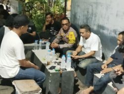 Aipda Ikhwan Bhabinkamtibmas Kampung Rawa Laksanakan Patroli dan Door to Door, Ajak Warga RT 17 RW 04 Bersama Jaga Kamtibmas