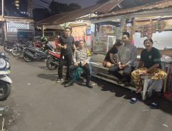 Bhabinkamtibmas Petojo Utara Lakukan Cooling System Bersama Karang Taruna RW 02