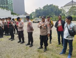 Polsek Metro Menteng Siaga, Antisipasi Aksi Unras Mahasiswa di Kantor Harum Energy Menteng