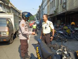 Unit Samapta Polsek Sawah Besar Sambangi Petugas Keamanan Bank