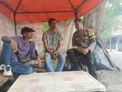 Bhabinkamtibmas Sapa Warga Petojo Utara, Bangun Kebersamaan untuk Lingkungan yang Aman