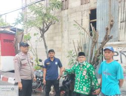 Wujudkan Lingkungan Aman, Bhabinkamtibmas Sambangi Ketua RW dan Keamanan Warga Johar Baru