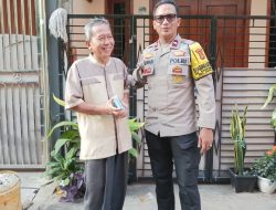 Cegah Gangguan Kamtibmas, Polisi Lakukan Sambang Door to Door di Kampung Rawa