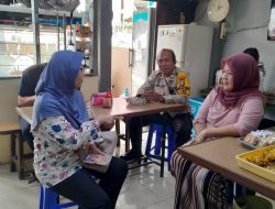 Bhabinkamtibmas Kelurahan Gambir Lakukan Sambang dan Dialog Kamtibmas di Batu III