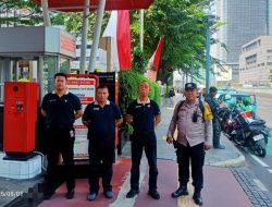 Cegah Kriminalitas, Bhabinkamtibmas Gondangdia Sambangi Bank Sinarmas Land