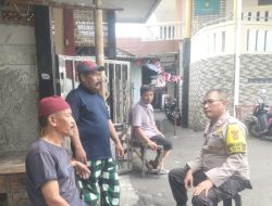 Bhabinkamtibmas Johar Baru Gelar Patroli Dialogis dan Cooling System di RW 08