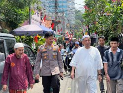 Kapolsek Senen Laksanakan Kunjungan Silaturahmi ke Habib Ali Bin Abdurrahman Al-Habsyi di Kwitang