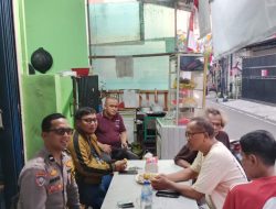 Dekatkan Diri ke Warga, Bhabinkamtibmas Kampung Rawa Lakukan Sambang RT 06 RW 05