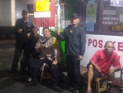 Bhabinkamtibmas Harapan Mulia Dorong Warga Tingkatkan Ronda Malam