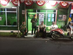 Perkuat Sambang Di Pos Satkamling RW 05, Karang Anyar
