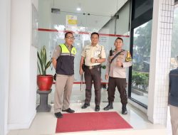 Bhabinkamtibmas Sambangi Bank DKI, Sampaikan Himbauan Kamtibmas
