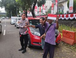 Sambut HUT ke-80 RI Polsek Sawah Besar Berikan Edukasi Dan Pembagian Bendera Merah Putih