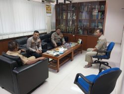 Kapolsubsektor Karang Anyar Silaturahmi ke Kantor Kelurahan, Perkuat Sinergi untuk Harkamtibmas