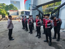 Kanit Binmas Polsek Johar Baru Pimpin Apel Pengamanan Pidato Kenegaraan Presiden di Kantor BPK RI