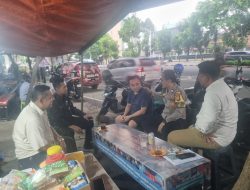 Bhabinkamtibmas Karet Tengsin Sambangi Warga Yang Berdagang, Cegah Kebakaran dan Pencurian