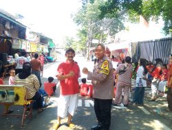 Warga RW 02 Mangga Dua Selatan Gelar Lomba HUT RI ke-80, Polisi Lakukan Monitoring