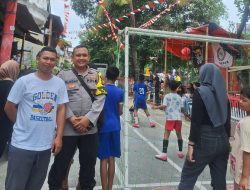 Bhabinkamtibmas Pegangsaan Kawal Lomba Futsal Remaja Semarakkan HUT RI ke-80