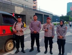 Bhabinkamtibmas Gondangdia Amankan Rangkaian HUT RI ke-80 di St. Mrt Bundaran HI