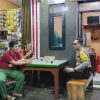 Bhabinkamtibmas Kampung Rawa Sambangi Pos Satkamling, Ajak Warga Tingkatkan Kewaspadaan