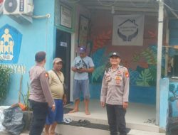 Kehangatan Patroli Dialogis: Polisi dan Warga Berbagi Cerita di Petojo Utara