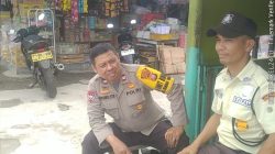 Hadiri Denyut Ekonomi Warga, Bhabinkamtibmas Beri Himbauan Kamtibmas di Pasar
