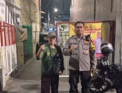 Bhabinkamtibmas Kemayoran Sambang Pos Kamling, Tekankan Pesan Kamtibmas