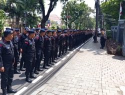 Polsek Metro Menteng Laksanakan Apel Pengamanan Unras Ormas Muslim Indonesia di Kedubes Mesir