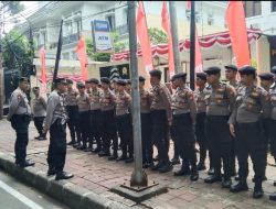 Polsek Metro Menteng Gelar Apel Pengamanan Unras DPD FPI di Komnas HAM