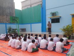 Polsek Kemayoran Edukasi Pelajar SMA Taman Madya Soal Bahaya Narkoba dan Judi Online