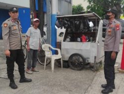 Polisi Sambangi Usaha Kecil di Gambir, Sampaikan Pesan Kamtibmas