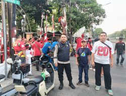 Pelayanan Bhabinkamtibmas Gunung Sahari Utara Kawal Jalan Sehat dan Karnaval HUT RI ke-80