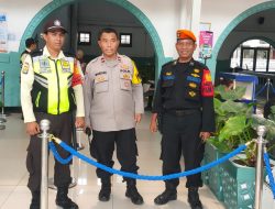 Polsek Senen Antisipasi Lintasan Massa di Stasiun Pasar Senen