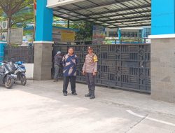 Bhabinkamtibmas Petojo Utara Sambangi SMPN 39, Perkuat Sinergi Jaga Lingkungan Sekolah Aman dan Kondusif