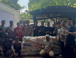 Polres Metro Jakarta Pusat Bagikan Sembako kepada Warga, Apresiasi Partisipasi Jaga Keamanan