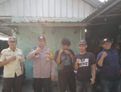 Kapolsubsektor Galur Patroli Dialogis di Pasar Gembrong, Himbau Pemuda Tidak Terlibat Tawuran Jaga Jakarta Aman