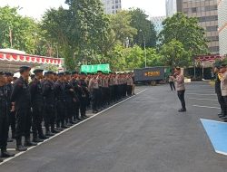 Polsek Metro Menteng Gelar Apel Pengamanan Aksi Unras di Bawaslu RI