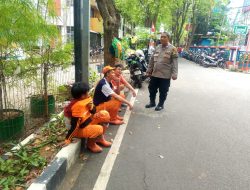 Bersama PPSU Bhabinkamtibmas lakukan Patroli di Mangga Dua Selatan