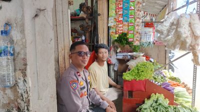 Polisi Patroli dan Cooling System di Pasar Gembrong, Wujudkan Jaga Jakarta Aman