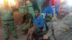 Polsek Metro Gambir Sambang Pos Kamling Kebon Kelapa, Himbau Warga Waspadai Kejahatan