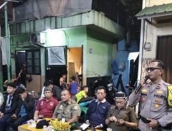Bhabinkamtibmas Hadiri Pertemuan Rutin Bulanan di RW 03 Kampung Rawa, Perkuat Sinergi Jaga Jakarta Aman