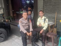 Patroli Dialogis, Polsek Sawah Besar Tekankan Pentingnya Waspada Lingkungan