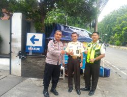 Arahan Bhabinkamtibmas Kepada Satpam di Kelurahan Mangga Dua Selatan