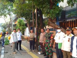 Tertibkan PKL, Aparat Gabungan Gelar Operasi di Karang Anyar Raya Jakarta Pusat