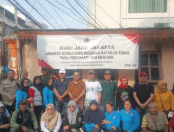 Polri Hadir Dalam Giat Gerebek Lumpur di Karang Anyar, Warga dan Aparat Bersinergi Jaga Lingkungan
