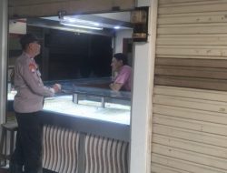 Bhabinkamtibmas Sambangi Pasar Johar Baru, Beri Himbauan Kamtibmas ke Pedagang Emas