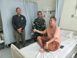 Bhabinkamtibmas dan Babinsa Hadir, Berikan Semangat Kesembuhan Ketua RW 06 Kebon Kacang