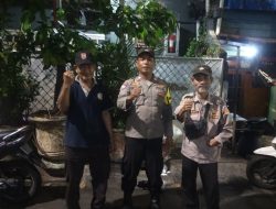 Sambang Pos Kamling RW 01 Bhabinkamtibmas Galur, Teguhkan Sinergi Warga dan Aparat Jaga Kamtibmas